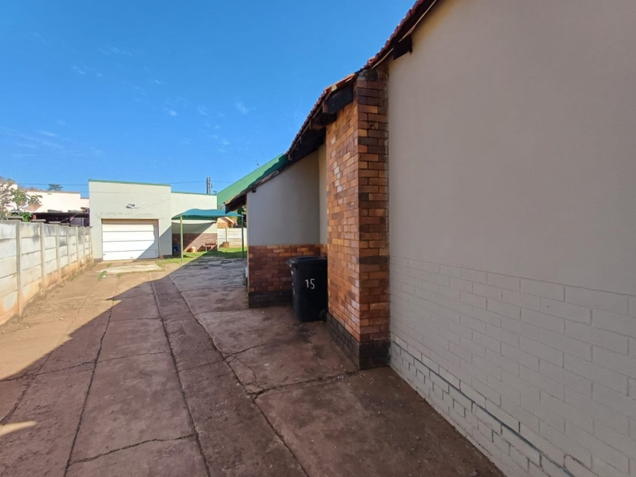 3 Bedroom Property for Sale in Stilfontein North West